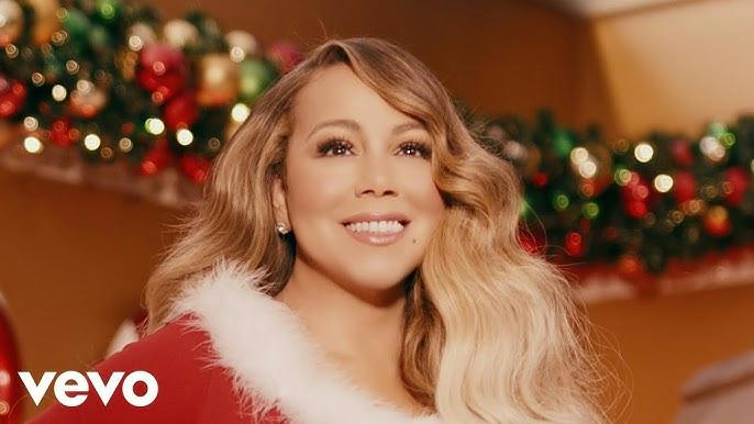 Mariah Carey - All I Want for Christmas Is You | Lyrics song ngữ | CapyLearn