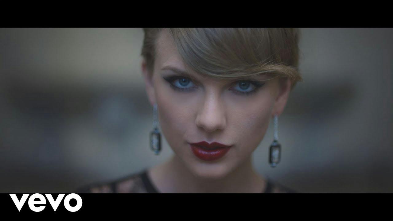 Taylor Swift - Blank Space | Lyrics song ngữ | CapyLearn